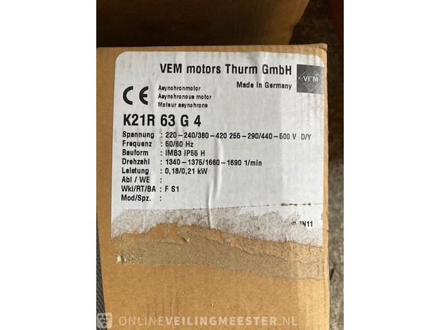 Pallet met elektromotoren - afbeelding 5 van  18