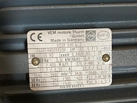 Pallet met elektromotoren - afbeelding 7 van  18