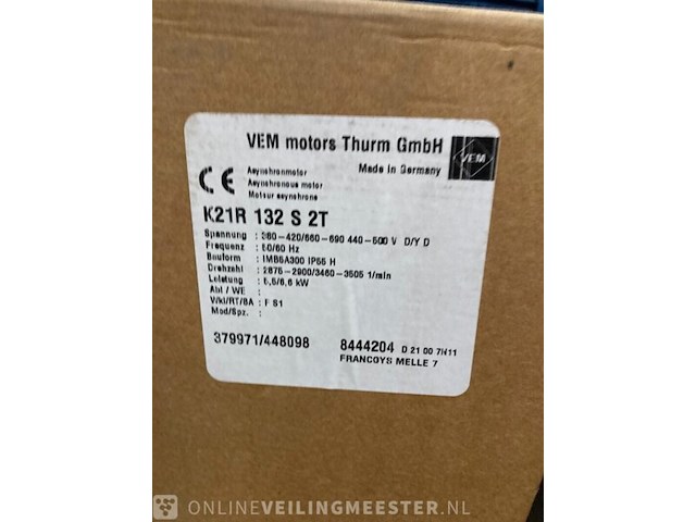 Pallet met elektromotoren - afbeelding 16 van  18