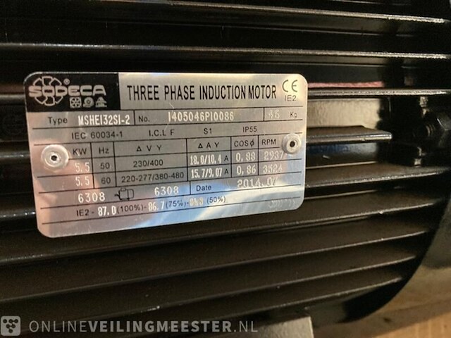 Pallet met elektromotoren - afbeelding 17 van  18
