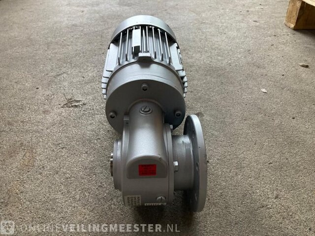 Pallet met elektromotoren - afbeelding 6 van  15