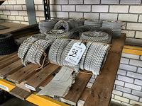 Pallet met fietstandwielen (2x) - afbeelding 2 van  3