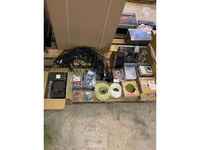 Pallet met fijne electronica - afbeelding 7 van  7