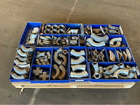 Pallet met fittersmateriaal (4x) - afbeelding 8 van  12