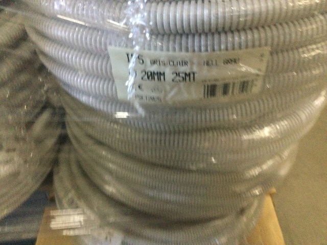 Pallet met flexibele elektriciteits slangen ips, grijs - afbeelding 5 van  5