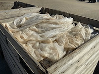 Pallet met fruitnetten - afbeelding 2 van  6
