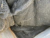 Pallet met gewas beschermingsnetten - afbeelding 6 van  6