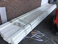 Pallet met glaslatten - afbeelding 4 van  4