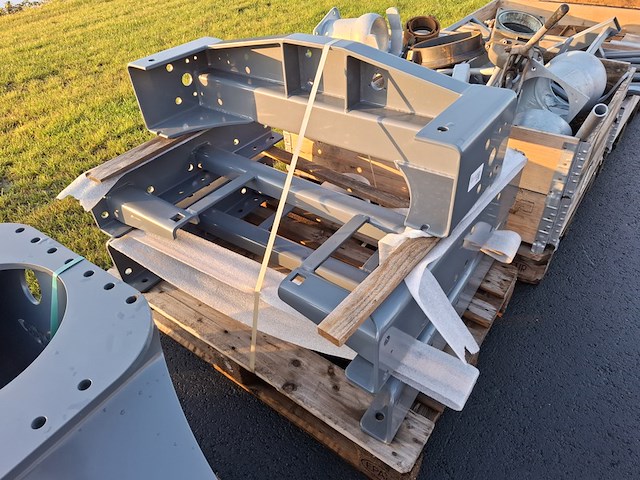 Pallet met halffabricaat bemester - afbeelding 2 van  4