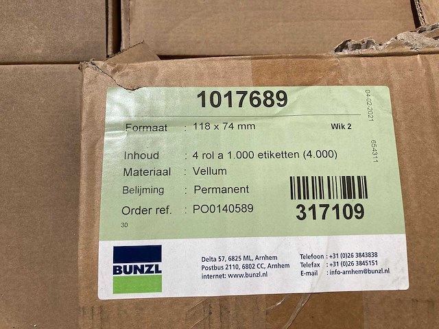 Pallet met labels - afbeelding 3 van  4