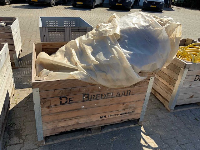 Pallet met landbouwzeil - afbeelding 1 van  5