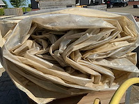 Pallet met landbouwzeil - afbeelding 4 van  5