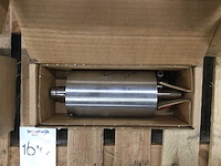 Pallet met laval actuator, alfa rvs vlinderklep, madero venturi, orbit motor - afbeelding 2 van  6