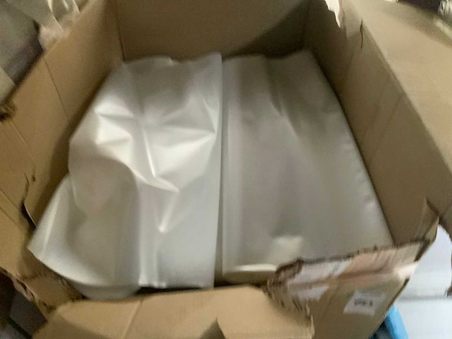 Pallet met ldpe zakken - afbeelding 2 van  3