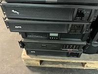 Pallet met noodstroom apparatuur apc ups - afbeelding 8 van  11