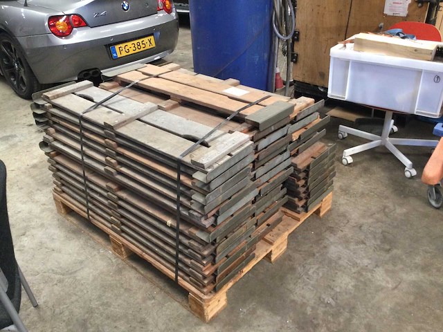 Pallet met palletopzetranden - afbeelding 1 van  3