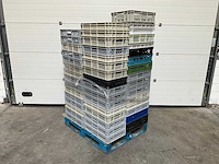 Pallet met partij kratten - afbeelding 1 van  4
