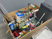 Pallet met partij schoonmaakmiddelen - afbeelding 4 van  8