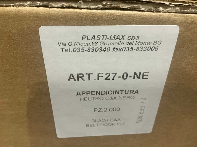 Pallet met plastic-max f27-0-ne kunststof riemhangers - afbeelding 3 van  3