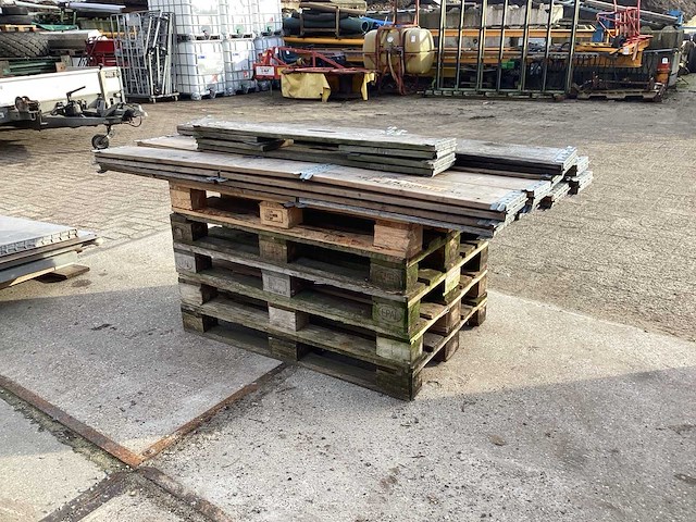 Pallet met randen - afbeelding 2 van  4