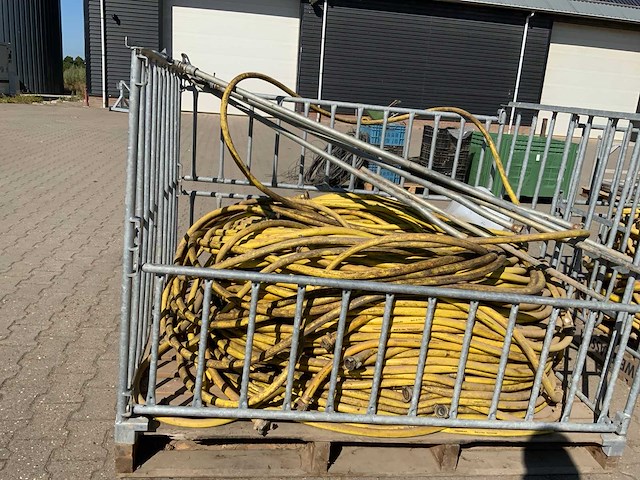 Pallet met tricoflex beregeningslang (4x) - afbeelding 11 van  12