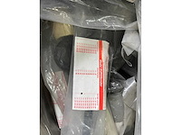 Pallet met verschillende tank level sensoren rvs - afbeelding 2 van  2