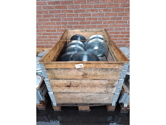 Pallet metalen bemesterschijven - afbeelding 1 van  3
