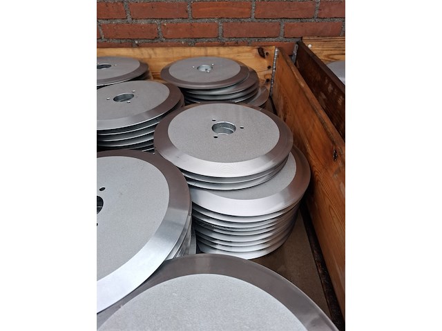 Pallet metalen bemesterschijven - afbeelding 4 van  5