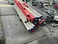 Pallet metselprofielen - afbeelding 2 van  3