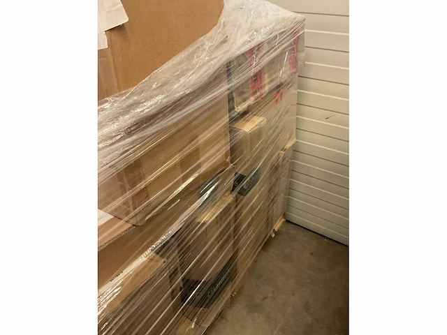 Pallet | mix goederen - afbeelding 10 van  11