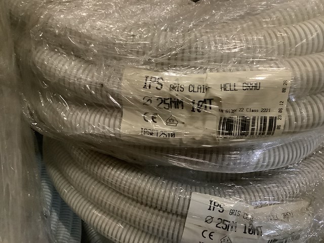 Pallet mix van flexibele elektriciteitsbuizen ips, grijs - afbeelding 2 van  3