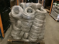 Pallet mix van flexibele elektriciteitsbuizen ips, grijs - afbeelding 1 van  4