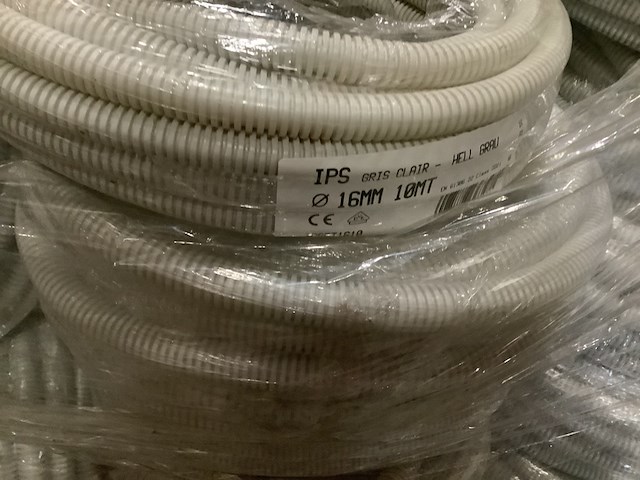 Pallet mix van flexibele elektriciteitsbuizen ips, grijs - afbeelding 4 van  4
