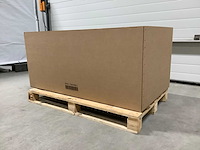 Pallet monitoren - 8 items - o.a tcl en hisense - afbeelding 4 van  5