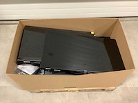 Pallet monitoren - 9 items - o.a tcl en hisense - afbeelding 1 van  6