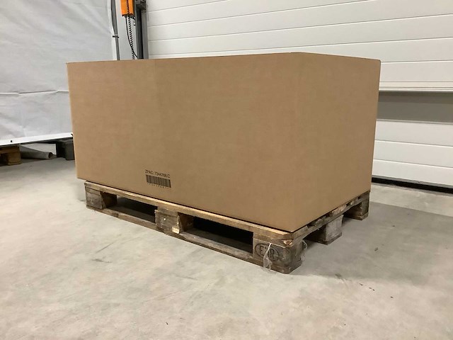 Pallet monitoren - 9 items - o.a tcl en hisense - afbeelding 5 van  6