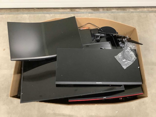 Pallet monitoren - o.a aoc, samsung en xiaomi - 20 stuks - afbeelding 1 van  7