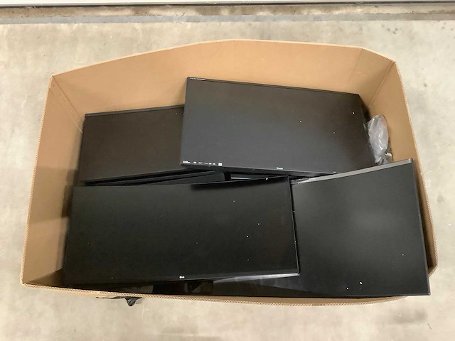 Pallet monitoren - o.a asus, samsung en lg - 20 stuks - afbeelding 1 van  7