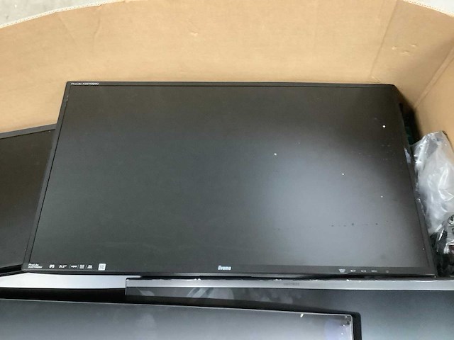 Pallet monitoren - o.a asus, samsung en lg - 20 stuks - afbeelding 4 van  7