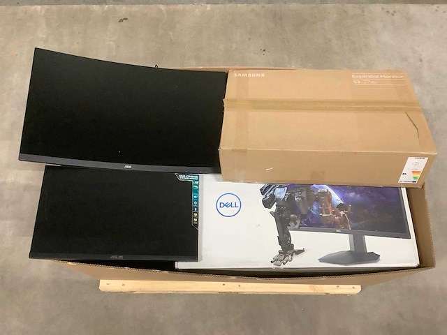 Pallet monitoren - o.a samsung, asus en aoc - 16 stuks - afbeelding 1 van  7