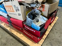 Pallet nagels, schroefbanden en divers bevestingsmateriaal - afbeelding 10 van  20