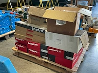 Pallet nagels, schroefbanden en divers bevestingsmateriaal - afbeelding 15 van  20