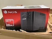 Pallet noodstroomvoorzieningen - retourgoederen - 12 items - afbeelding 3 van  6