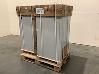 Pallet noodstroomvoorzieningen - retourgoederen - 2 items - afbeelding 1 van  7