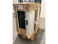 Pallet noodstroomvoorzieningen - retourgoederen - 2 items - afbeelding 3 van  7