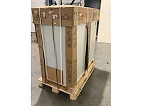 Pallet noodstroomvoorzieningen - retourgoederen - 2 items - afbeelding 3 van  7