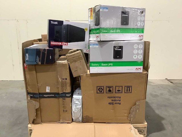 Pallet noodstroomvoorzieningen - retourgoederen - 22 items - afbeelding 2 van  7