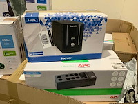 Pallet noodstroomvoorzieningen - retourgoederen - 33 items - afbeelding 4 van  6