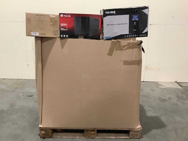 Pallet noodstroomvoorzieningen - retourgoederen - 48 items - afbeelding 2 van  6