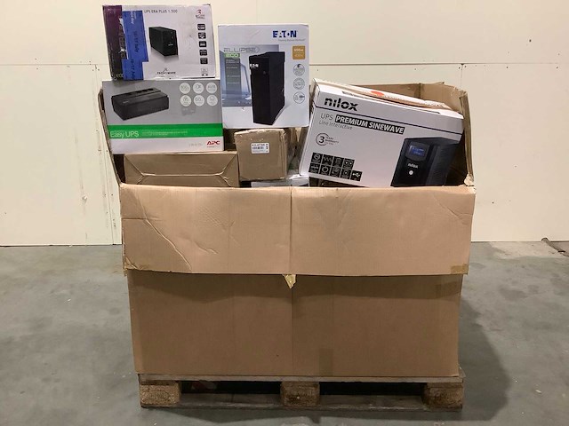 Pallet noodstroomvoorzieningen - retourgoederen - 48 items - afbeelding 2 van  7